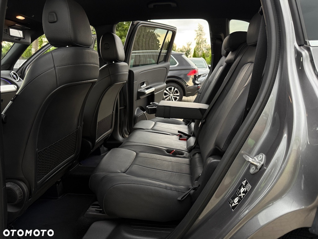Mercedes-Benz GLB 200 d 8G-DCT - 32