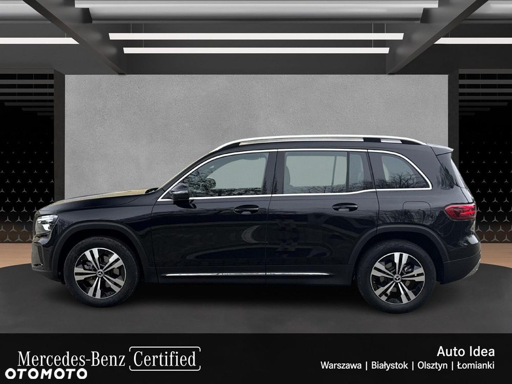 Mercedes-Benz GLB - 9