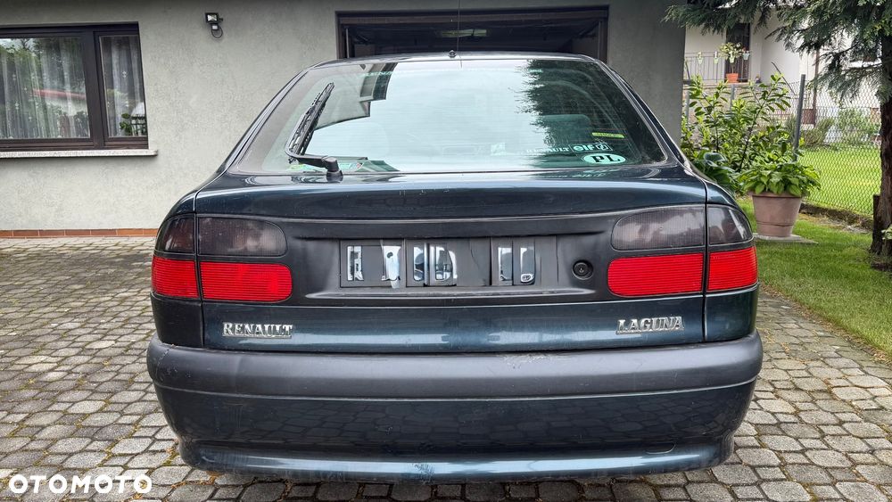 Renault Laguna 1.8 RN - 5