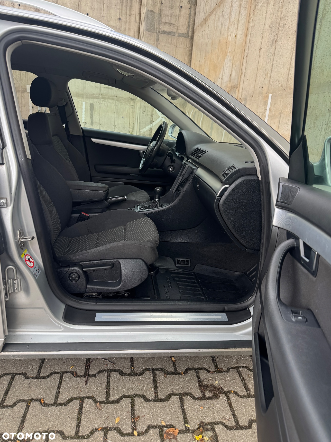 Audi A4 Avant 2.0 TDI - 24