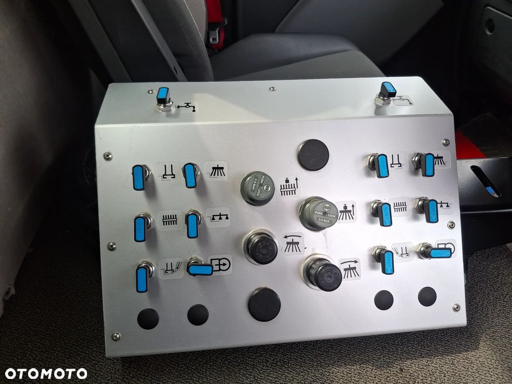 Renault D16 Midlum Zamiatarka FAUN Karcher Listwa Wysokiego Ciśnienia Euro 6 PM10 2 Silniki 2650 MTH Szczotki L/R Rura Do Liści - 31