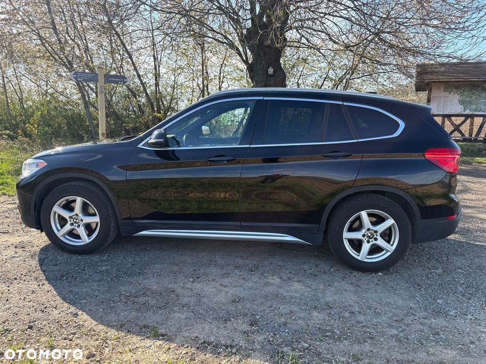 BMW X1 xDrive20i - 9