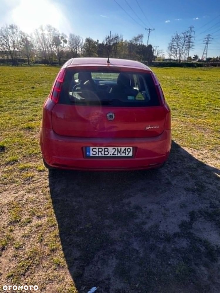 Fiat Grande Punto - 5