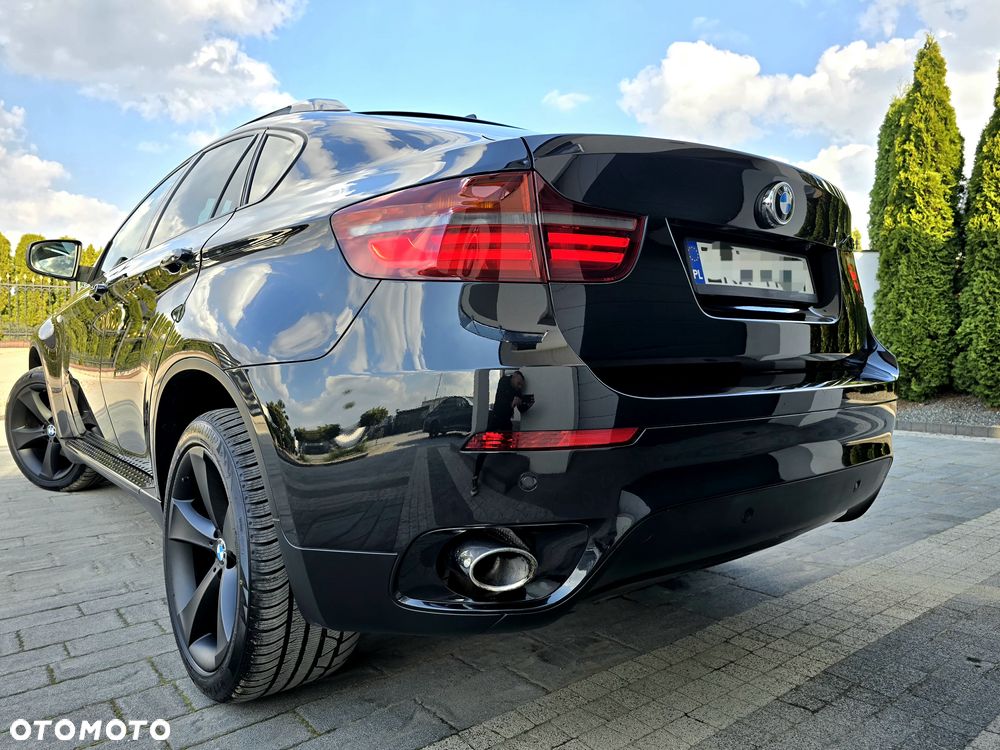 BMW X6 - 12