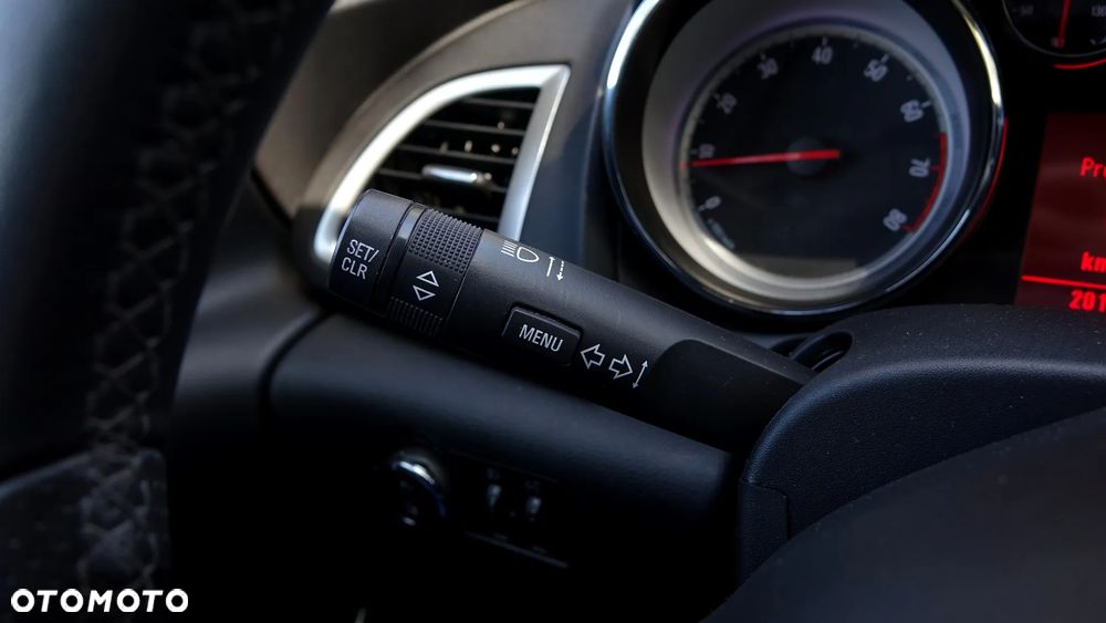Opel Astra 1.4 Turbo Sport - 14