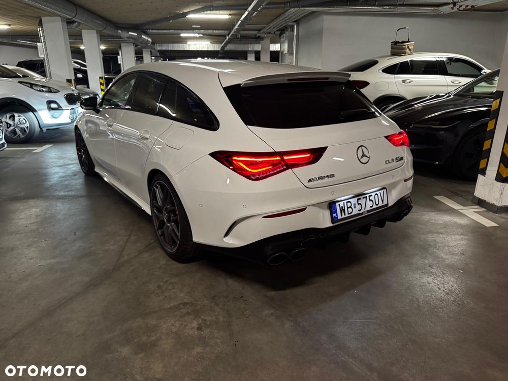 Mercedes-Benz CLA - 4