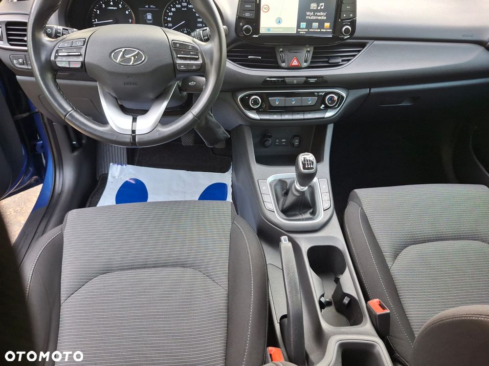 Hyundai i30 1.4 Premium - 14