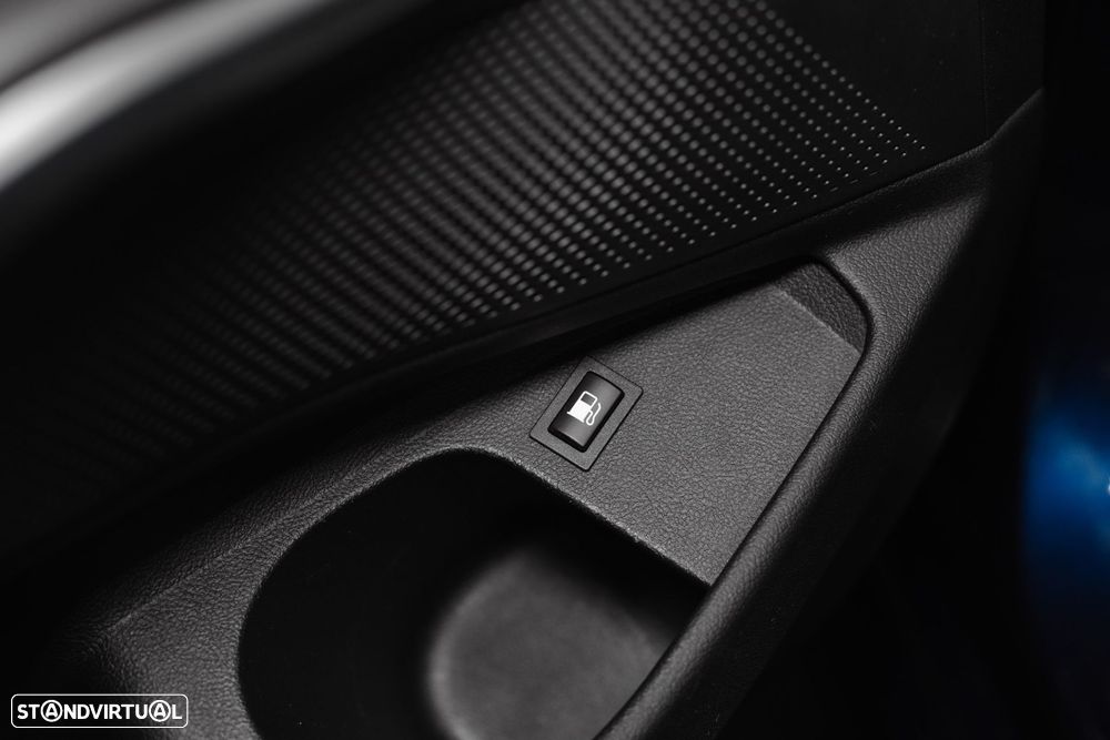 BMW 320 e Pack M Auto - 33