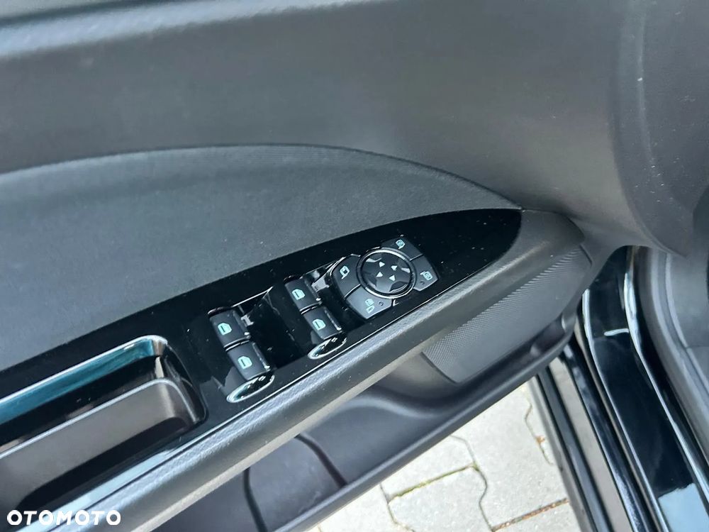 Ford Mondeo 1.5 EcoBoost Trend - 37