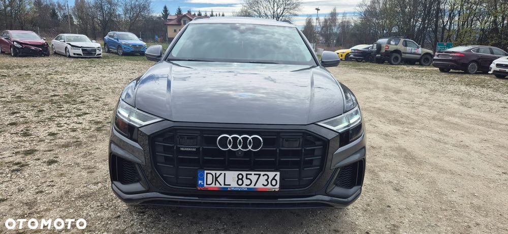 Audi Q8 SUV TFSI quattro 250 kW tiptronic S line business - 4