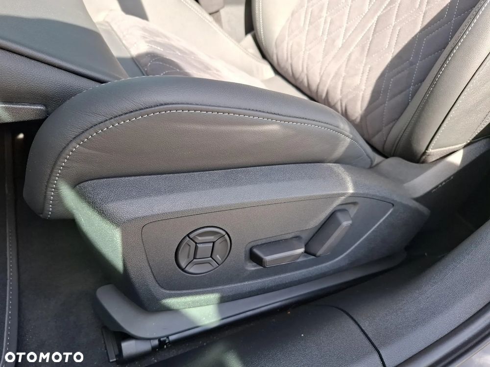 Audi A6 Limousine e-Hybrid Quattro S tronic - 12