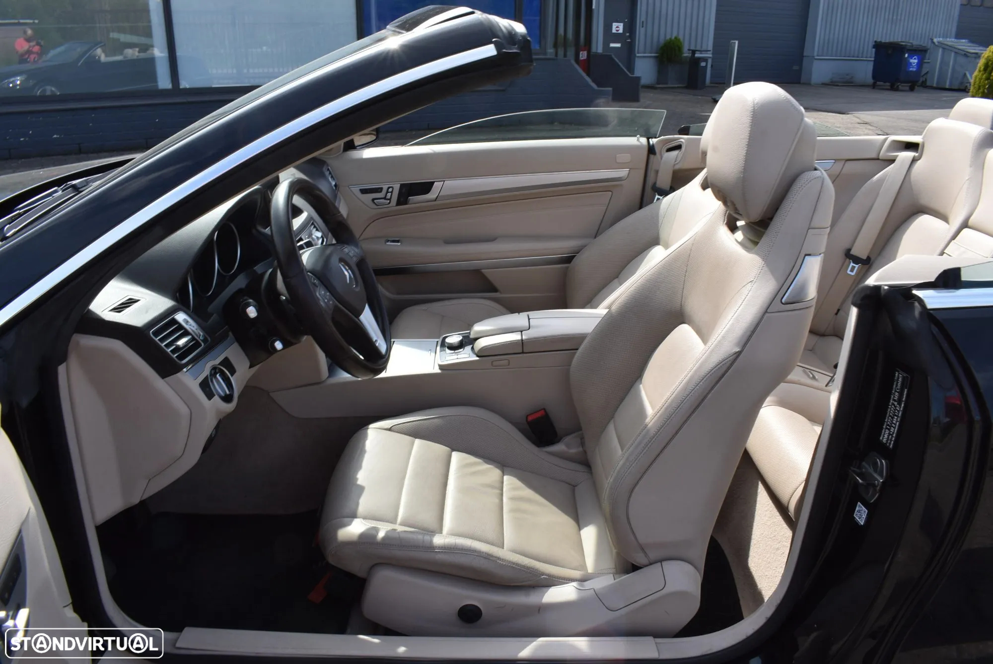 Mercedes-Benz E 220 CDi Avantgarde BlueEfficiency Auto - 15