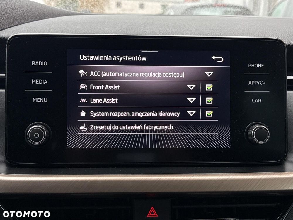 Skoda Kamiq 1.0 TSI Style DSG - 27