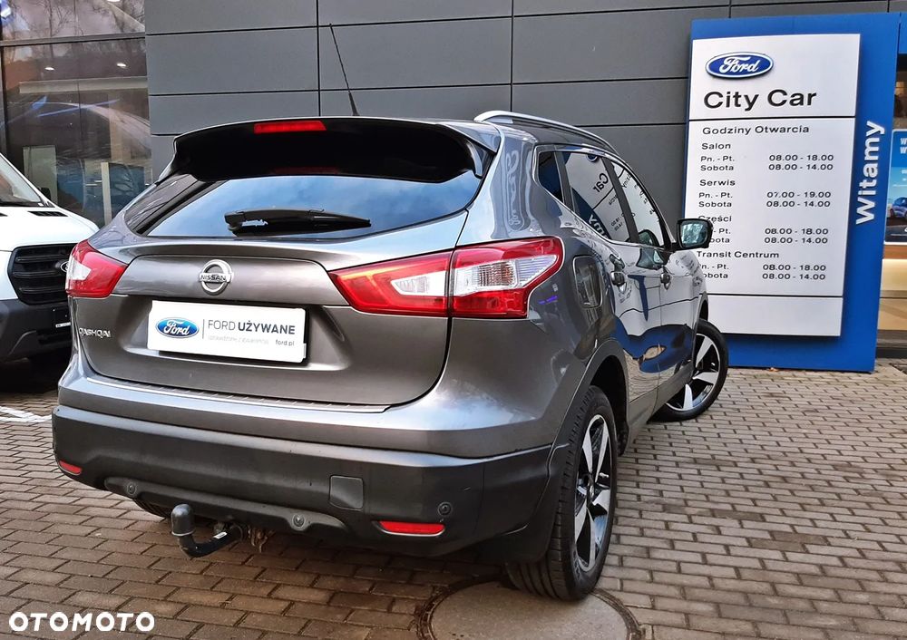 Nissan Qashqai 1.6 DIG-T N-Connecta - 16