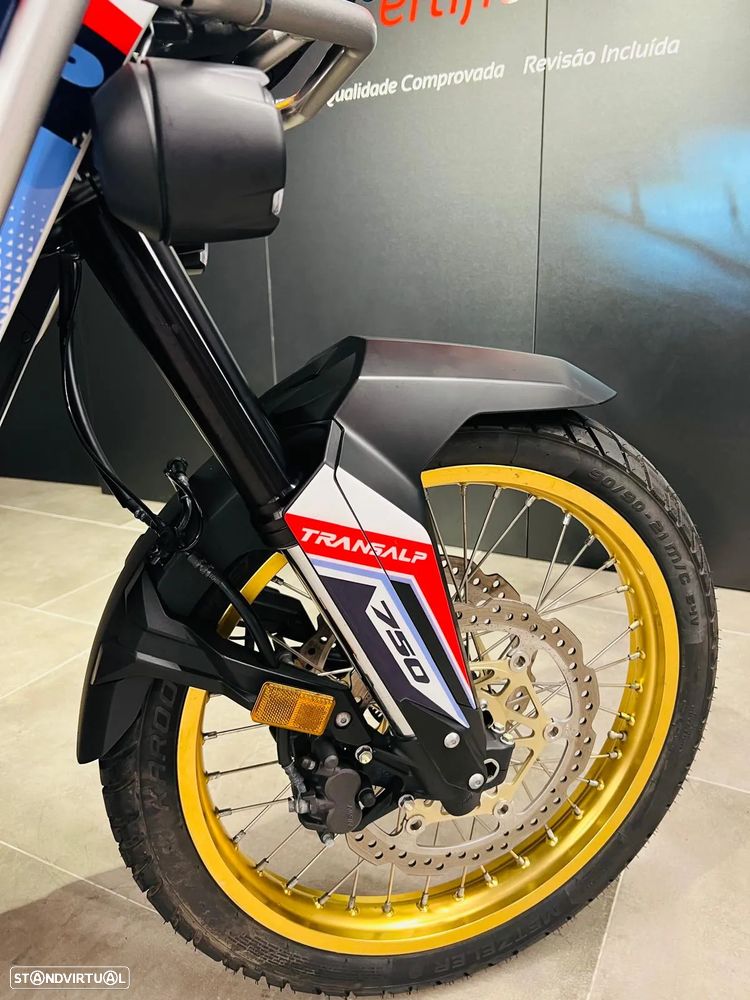 Honda Transalp 750 - 4