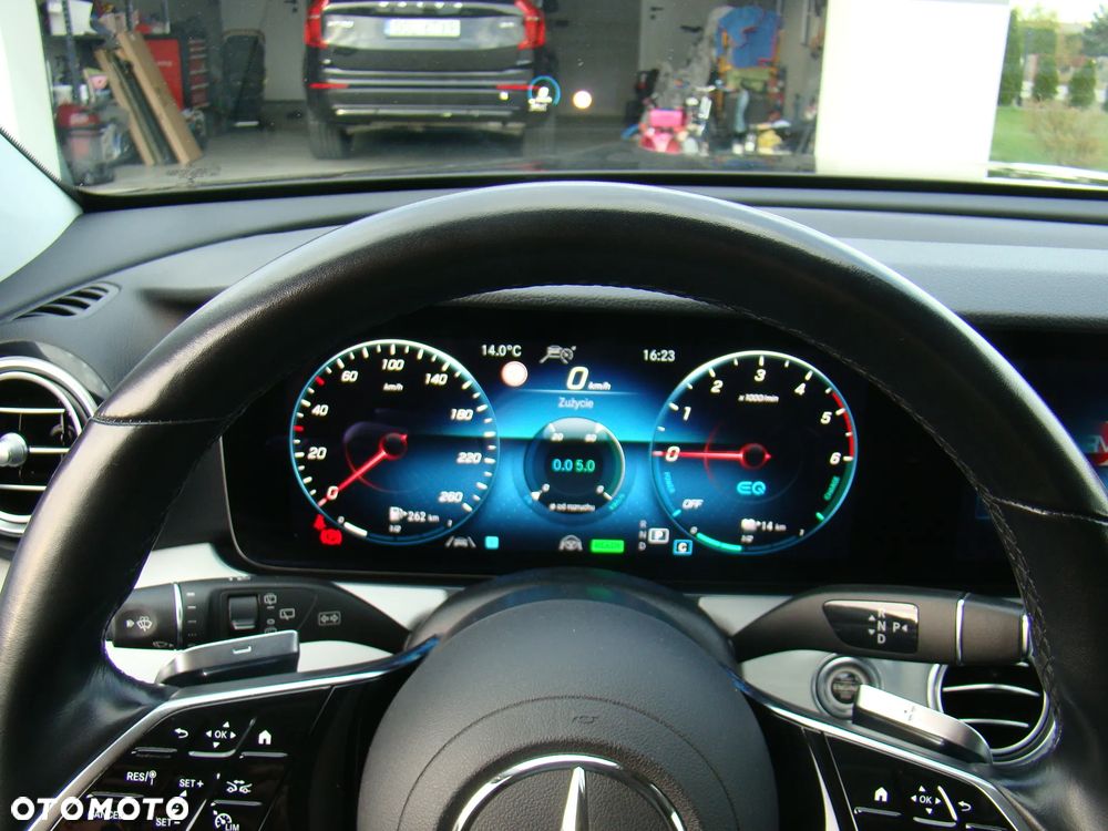 Mercedes-Benz Klasa E 300 de 9G-TRONIC Avantgarde - 22