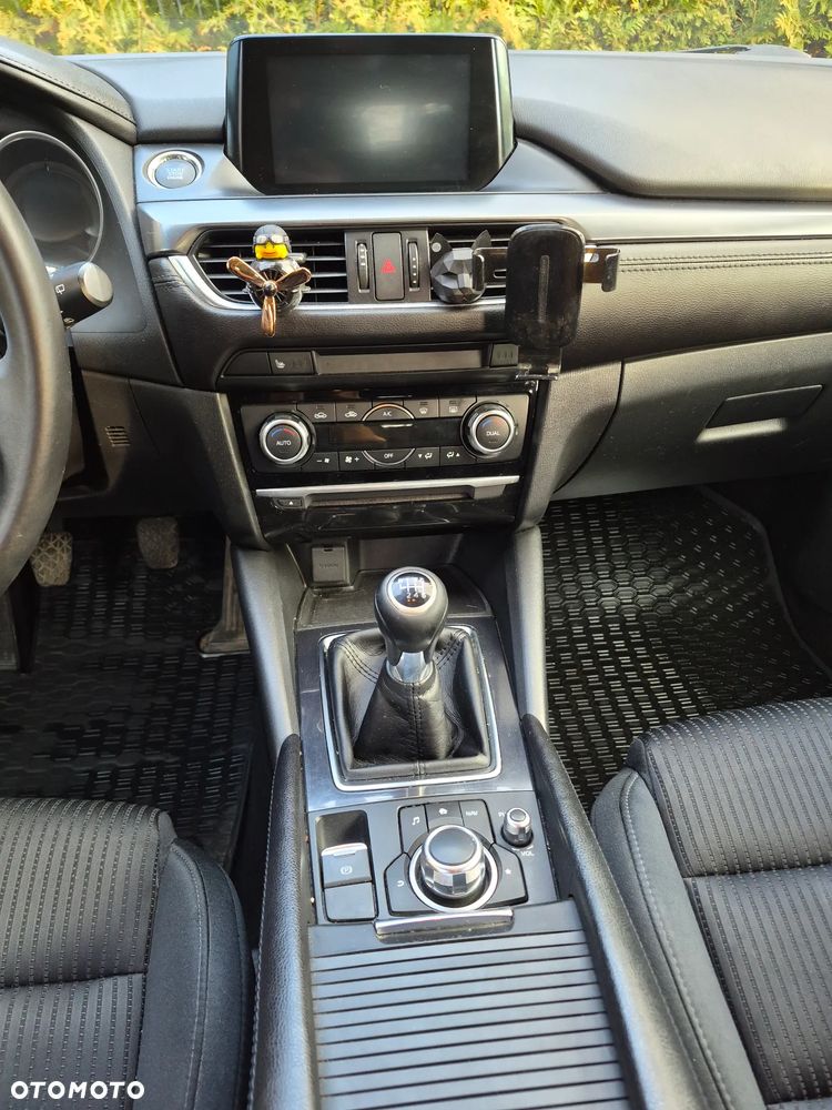 Mazda 6 - 13