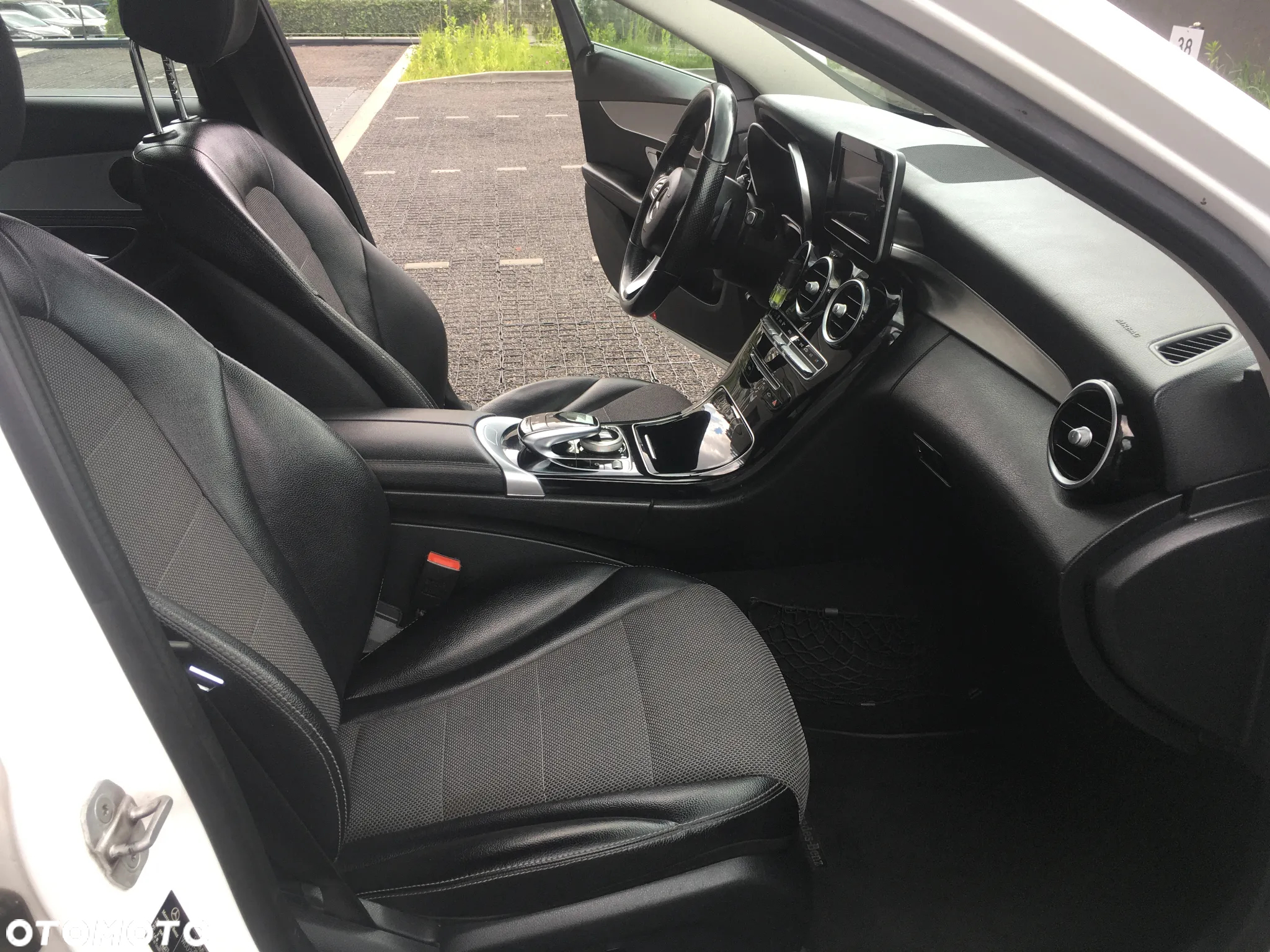 Mercedes-Benz Klasa C 220 (BlueTEC) d 7G-TRONIC Avantgarde - 15