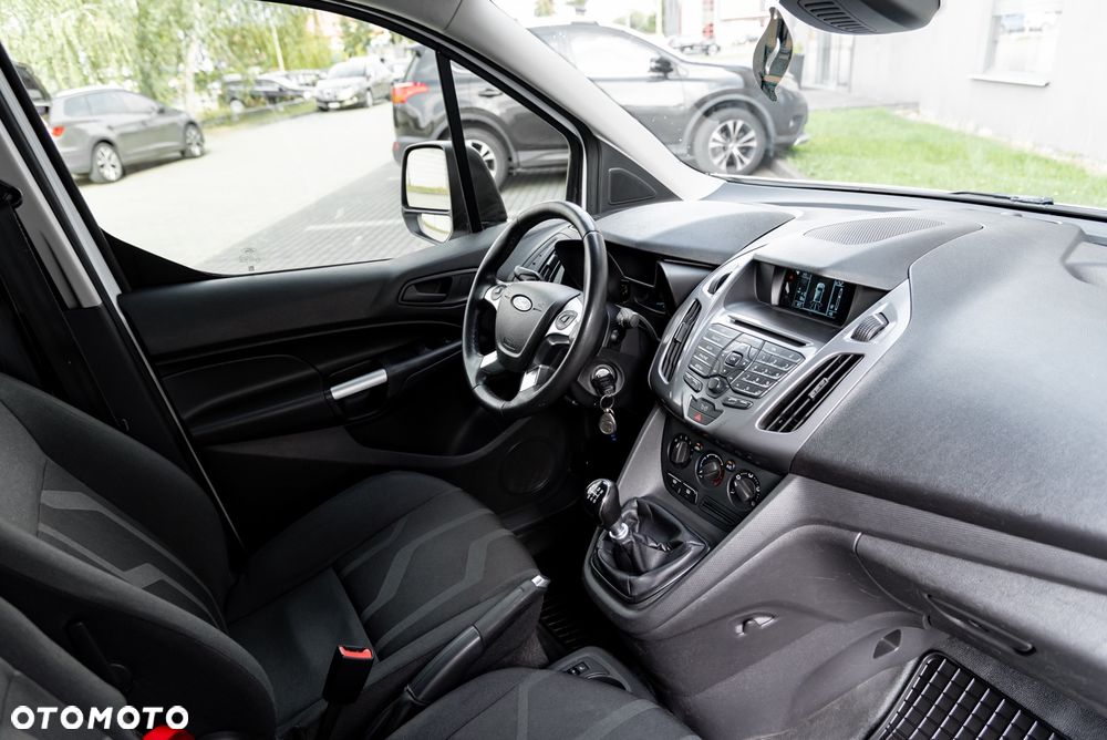 Ford Transit Connect - 24