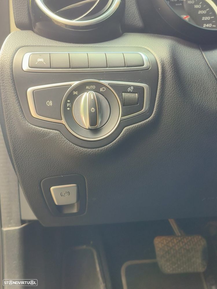 Mercedes-Benz C 300 de Avantgarde - 22