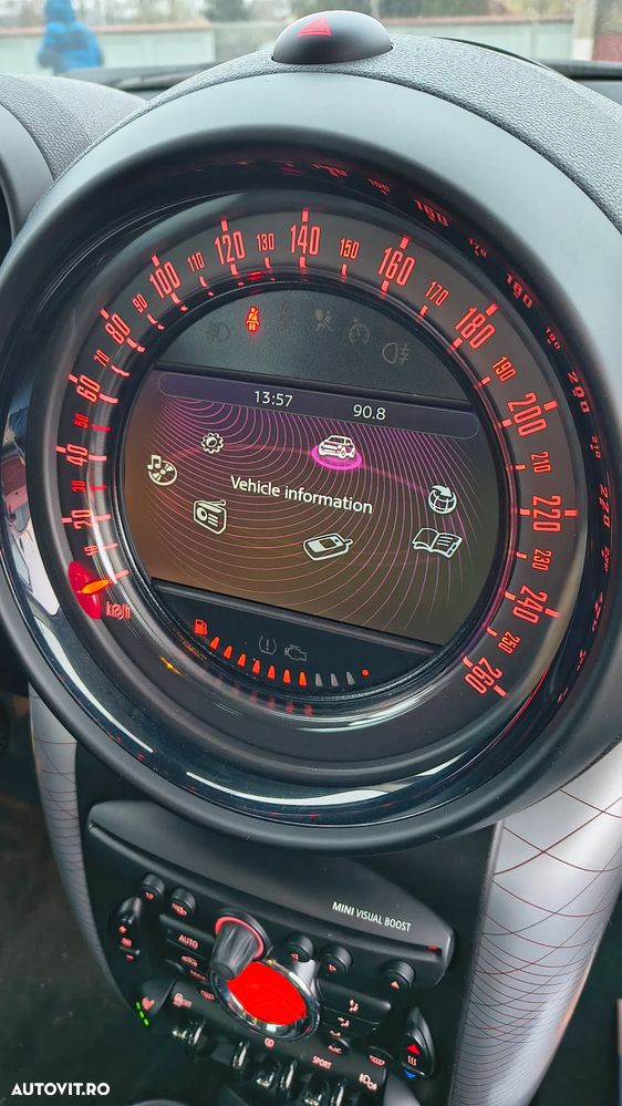 Mini Countryman Cooper D ALL4 AT - 10