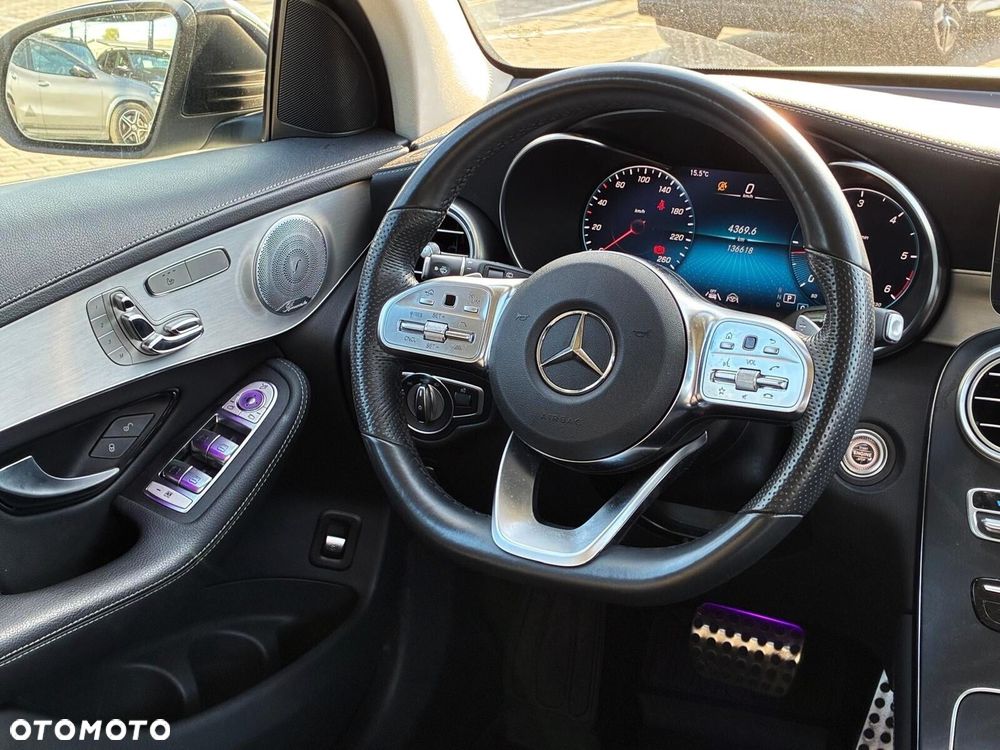 Mercedes-Benz GLC - 18