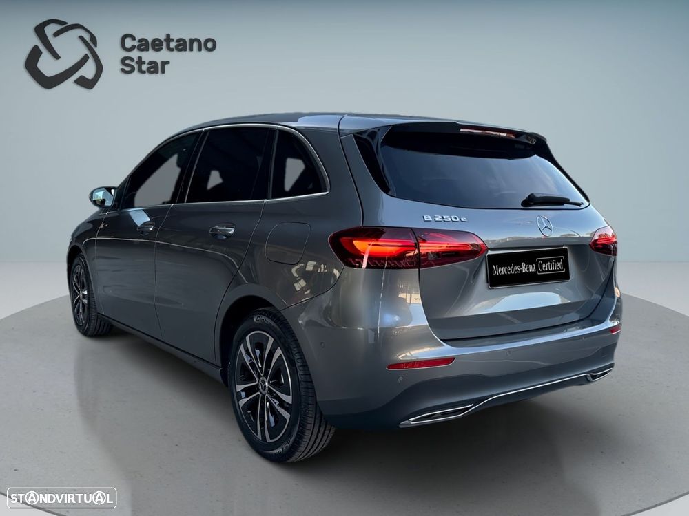 Mercedes-Benz B 250 - 6