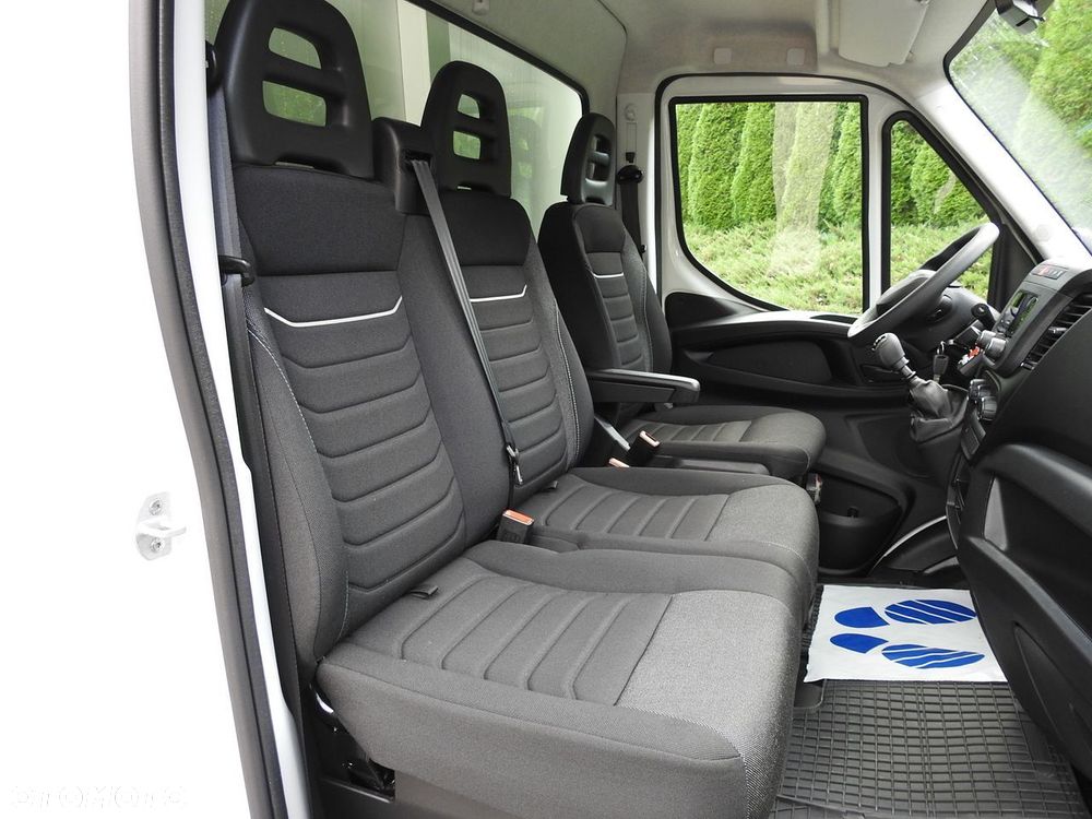 Iveco DAILY 35S16 NOWY KONTENER CHŁODNIA -10*C 8 PALET FUNKCJA GRZANIA ZASILANIE 230V TEMPOMAT KLIMATYZACJA 160KM - 41