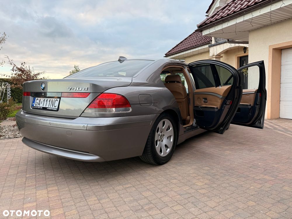 BMW Seria 7 - 9