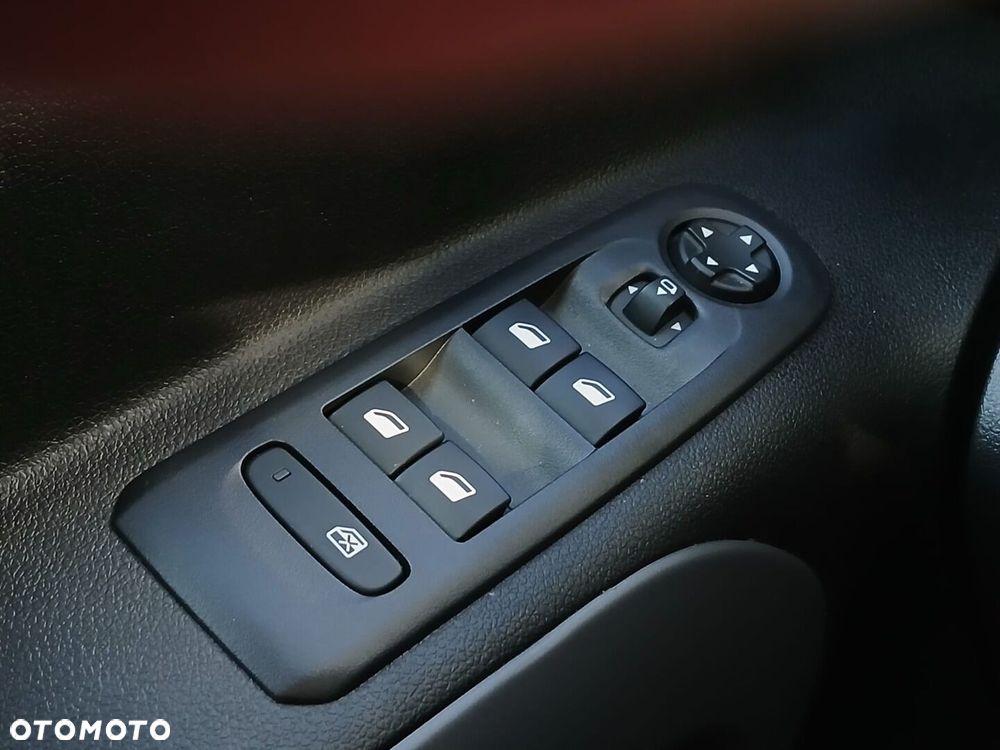 Toyota Proace City Verso 1.5 D-4D Family - 31