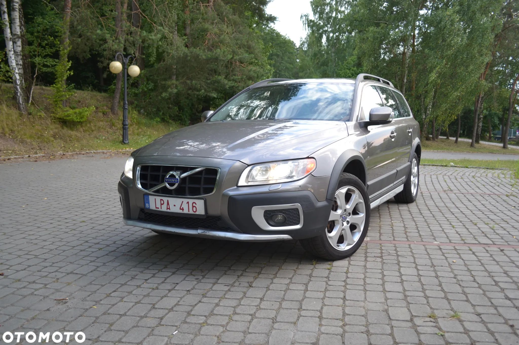 Volvo XC 70 D5 AWD Summum - 1
