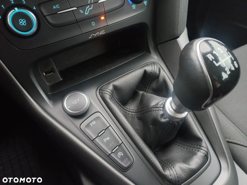 Ford Focus 1.5 EcoBoost Start-Stopp-System Business Edition - 21