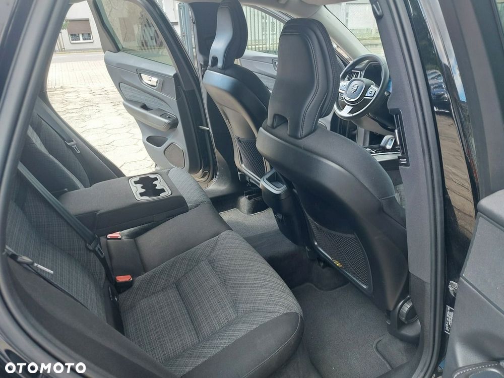Volvo XC 60 - 18