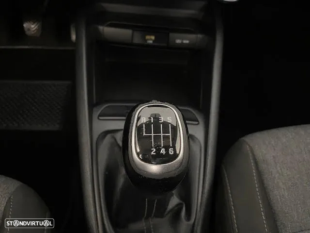 Kia Stonic 1.0 T-GDI Wave - 10