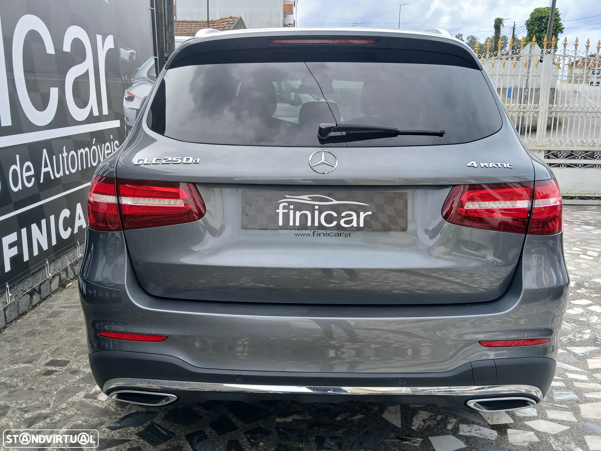 Mercedes-Benz GLC 250 d 4Matic 9G-TRONIC AMG Line - 8