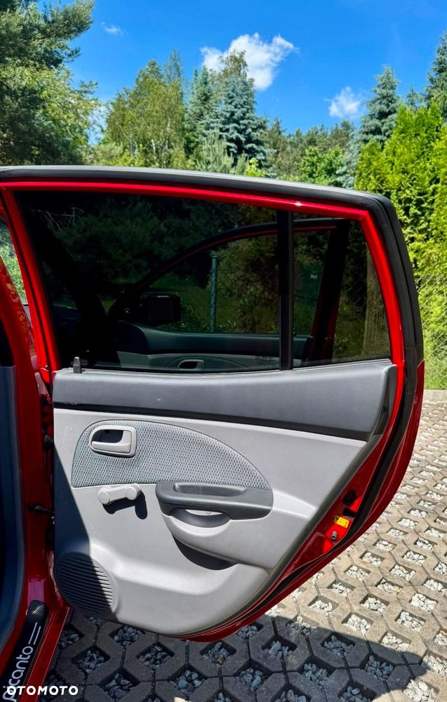 Kia Picanto - 21