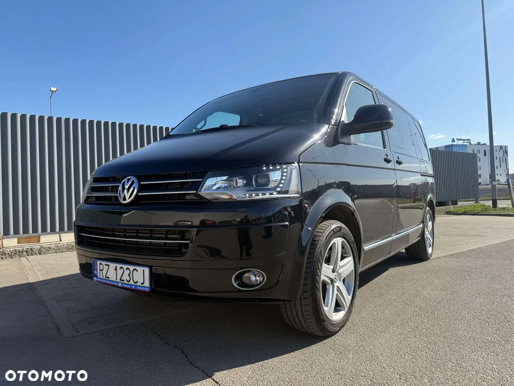 Volkswagen Multivan - 2