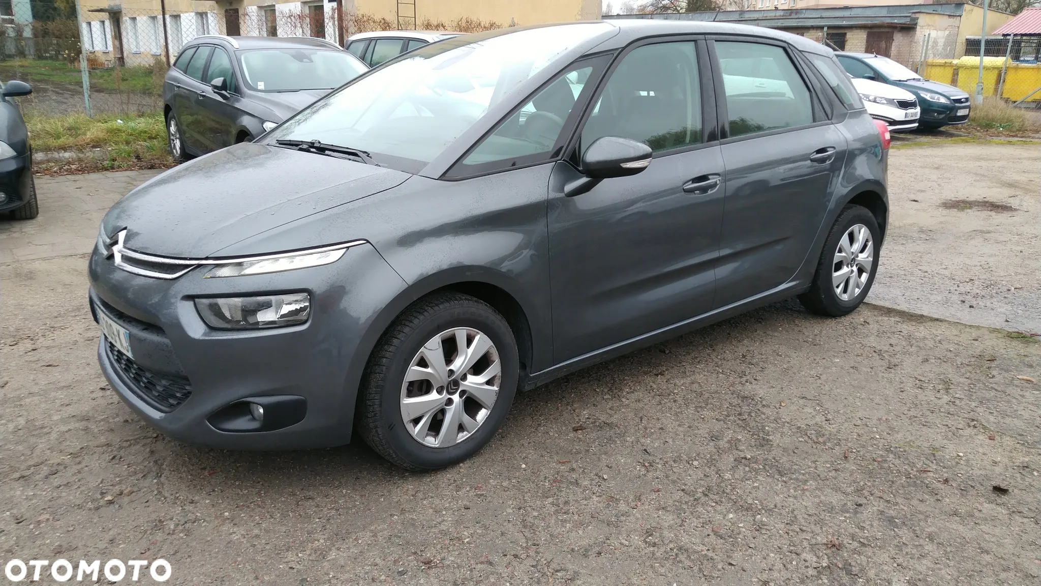 Citroën C4 Picasso 1.2 PureTech Live S&S - 4