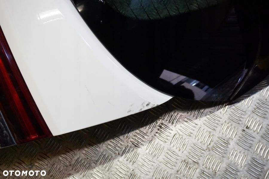 BUICK ENCLAVE 2018 - 2021 Klapa Tylna Bagażnika Szyba Spoiler Kompletna USA - 7