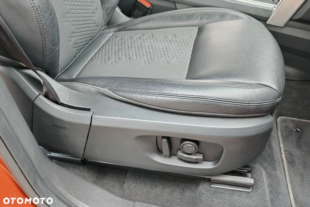 Land Rover Discovery Sport 2.0 Si4 SE - 25
