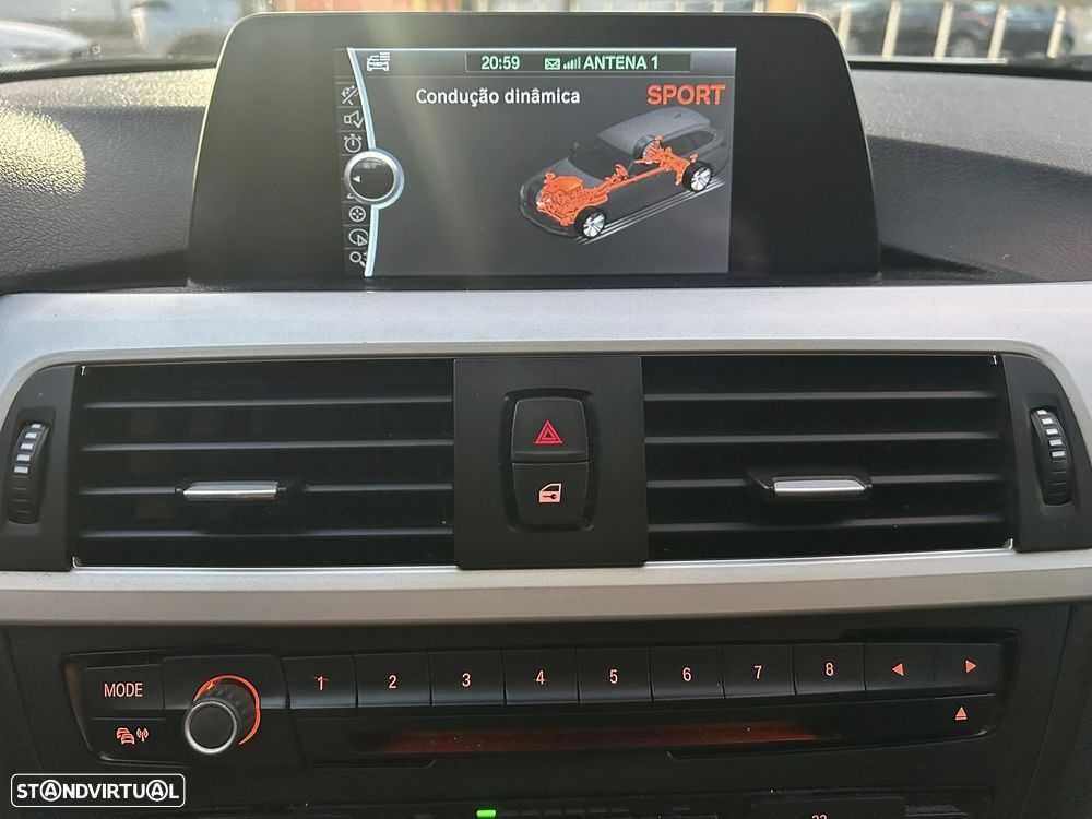 BMW 320 d Aut. Efficient Dynamics Edition Modern Line - 30