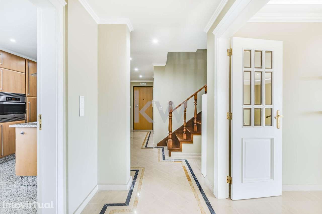 Arrendamento Excelente Apartamento T3 Duplex  com Vista Mar, Cascais - Grande imagem: 4/60