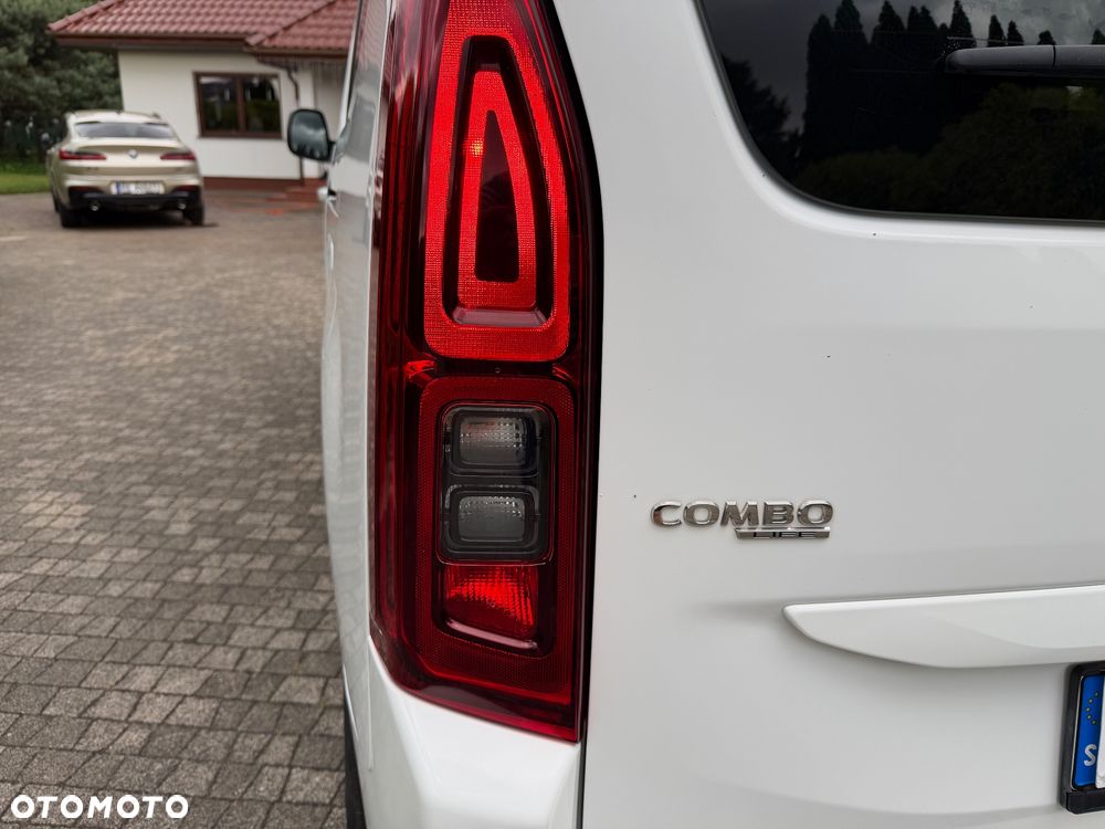 Opel Combo XL 1.5 D Automatik Start/Stop Innovation - 12