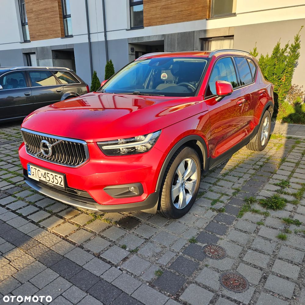 Volvo XC 40 T3 Momentum Pro - 17