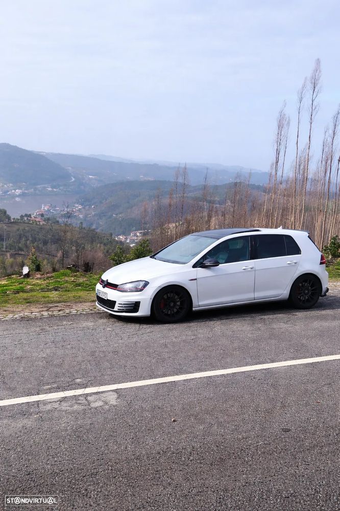 VW Golf 2.0 TSi GTi DSG Performance - 4