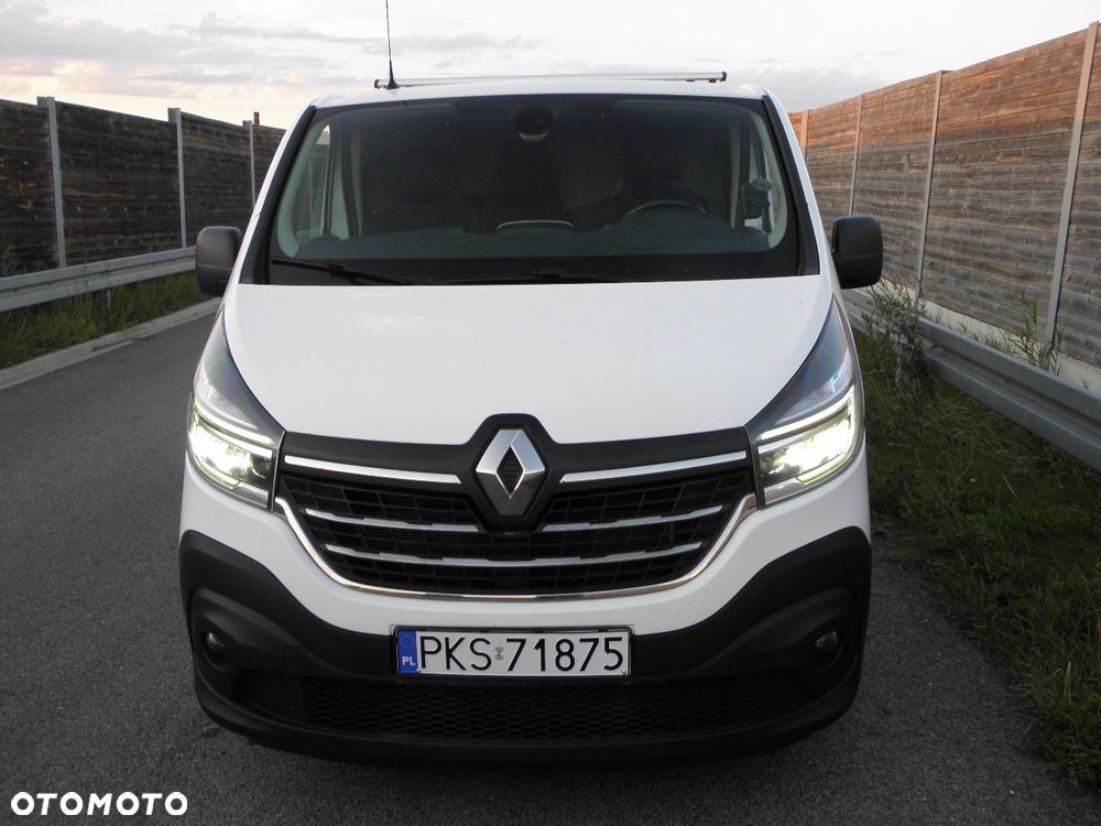 Renault TRAFIC - 2