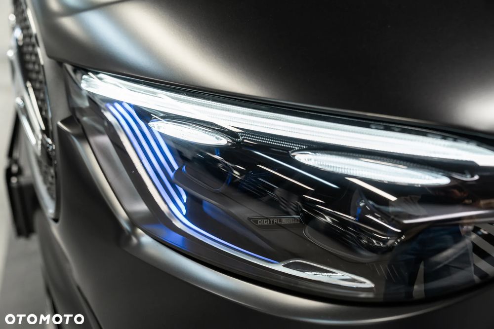 Mercedes-Benz GLC 300 mHEV 4-Matic AMG Line - 9