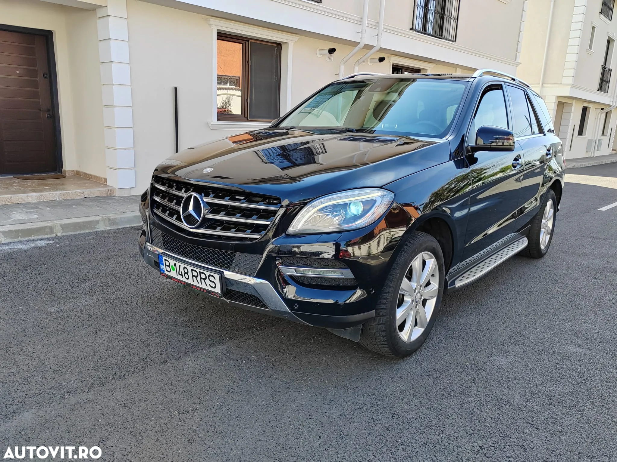 Mercedes-Benz ML 350 BlueTec 4MATIC Aut - 3