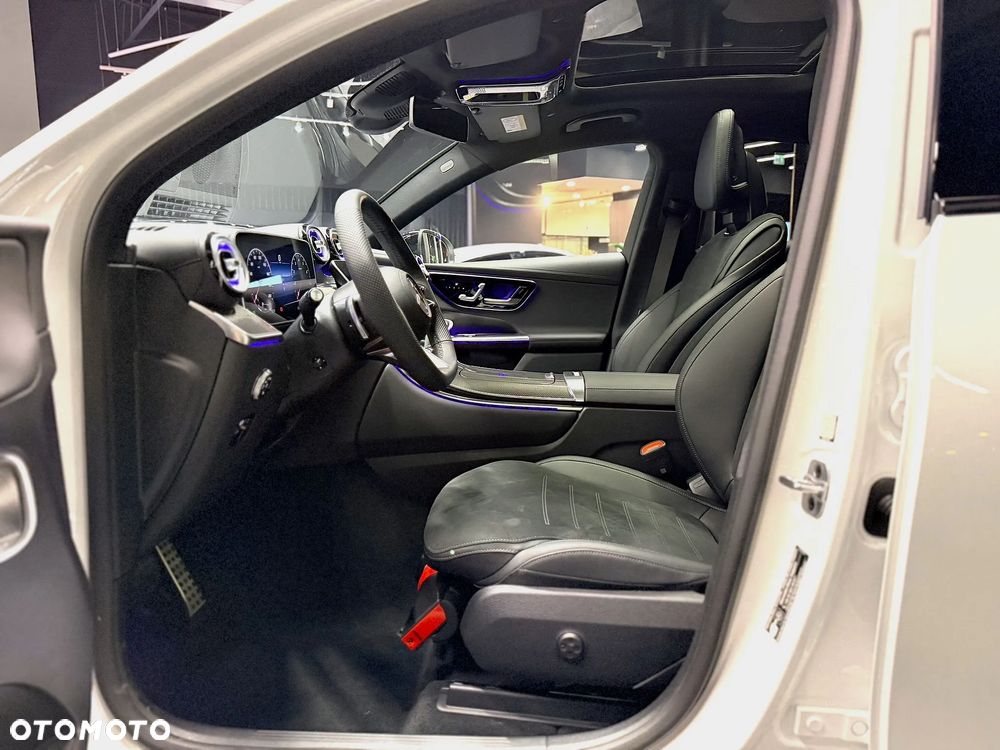 Mercedes-Benz GLC - 14