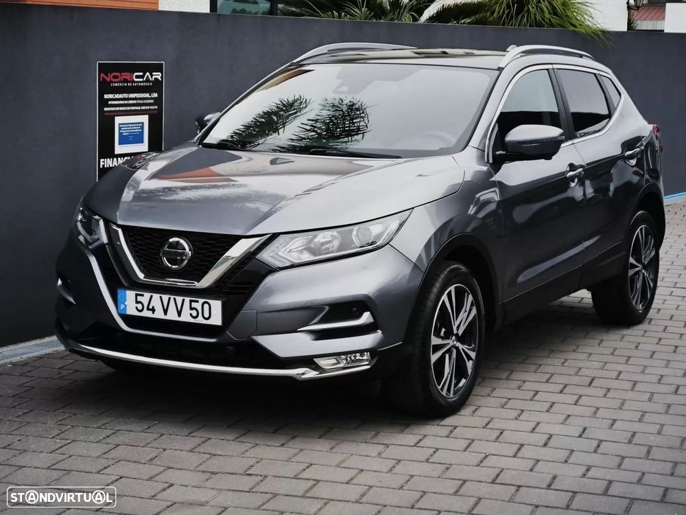 Nissan Qashqai 1.5 dCi N-Connecta J18 - 1